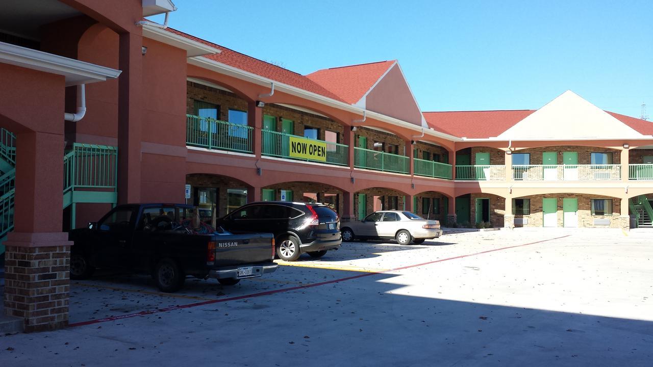 Classic Inn & Suites Humble Dış mekan fotoğraf