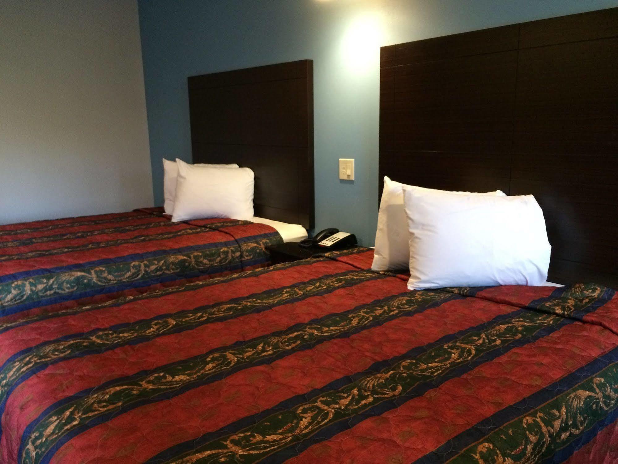 Classic Inn & Suites Humble Dış mekan fotoğraf