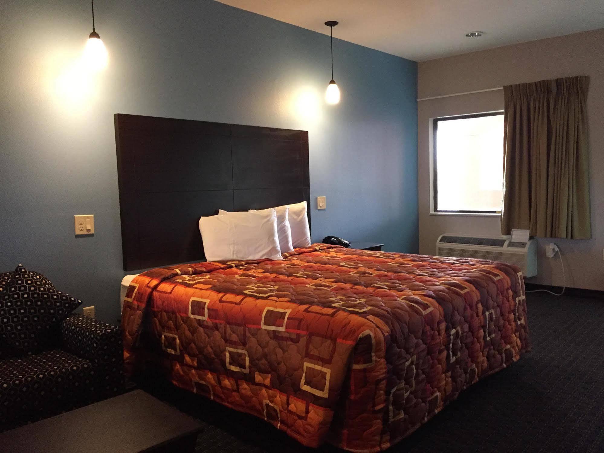 Classic Inn & Suites Humble Dış mekan fotoğraf
